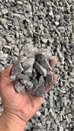 花岗岩石子加工行业 刚磊石材引领碎石加工新纪元