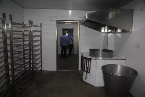 台州市食品生产加工小作坊规范提升现场会在大溪镇顺利召开